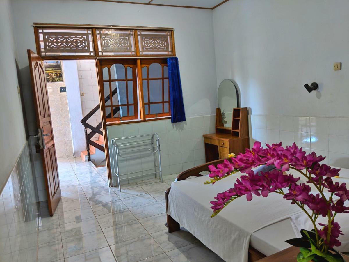 Serangan Inn II Padang Bai Exterior foto